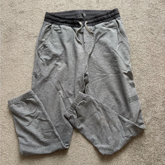 Vuori Men’s Balboa Pant - Picture 4 of 8